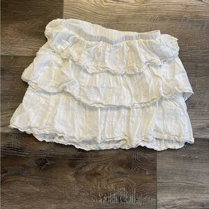 Sky To Moon Chic White Ruffled Mini Skirt EUC size M